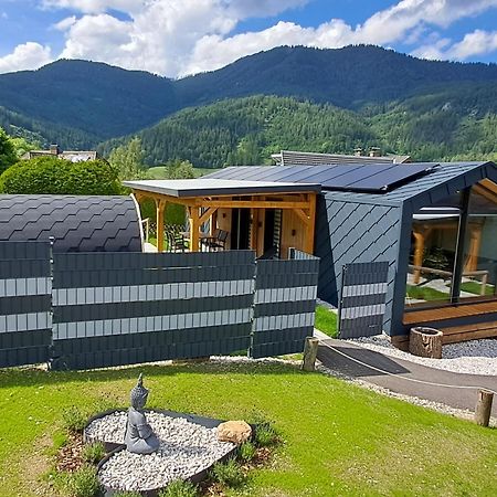 Chalet Stuhleckblick-Ferienhaus Direkt An Der Piste Und Mit Eigener Sauna Шпиталь-ам-Земмеринг Экстерьер фото